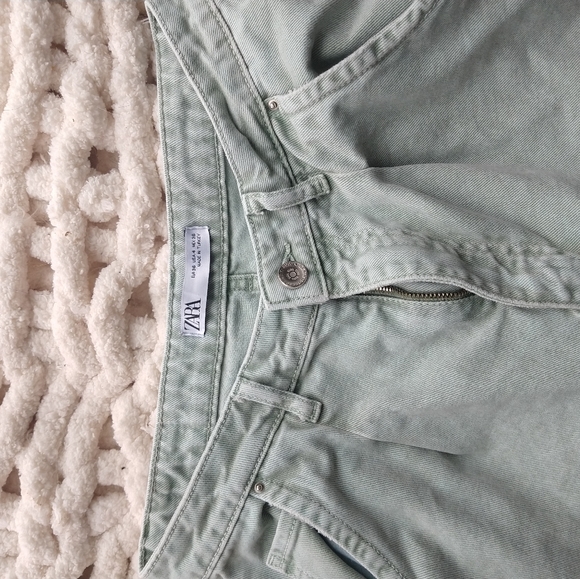 Zara Sea Green Slouchy Jeans with Darts - Picture 5 of 7